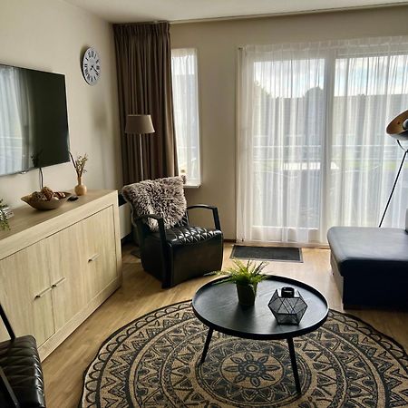 Appartement Ut & Thus, Resort Amelander Kaap 霍勒姆 外观 照片