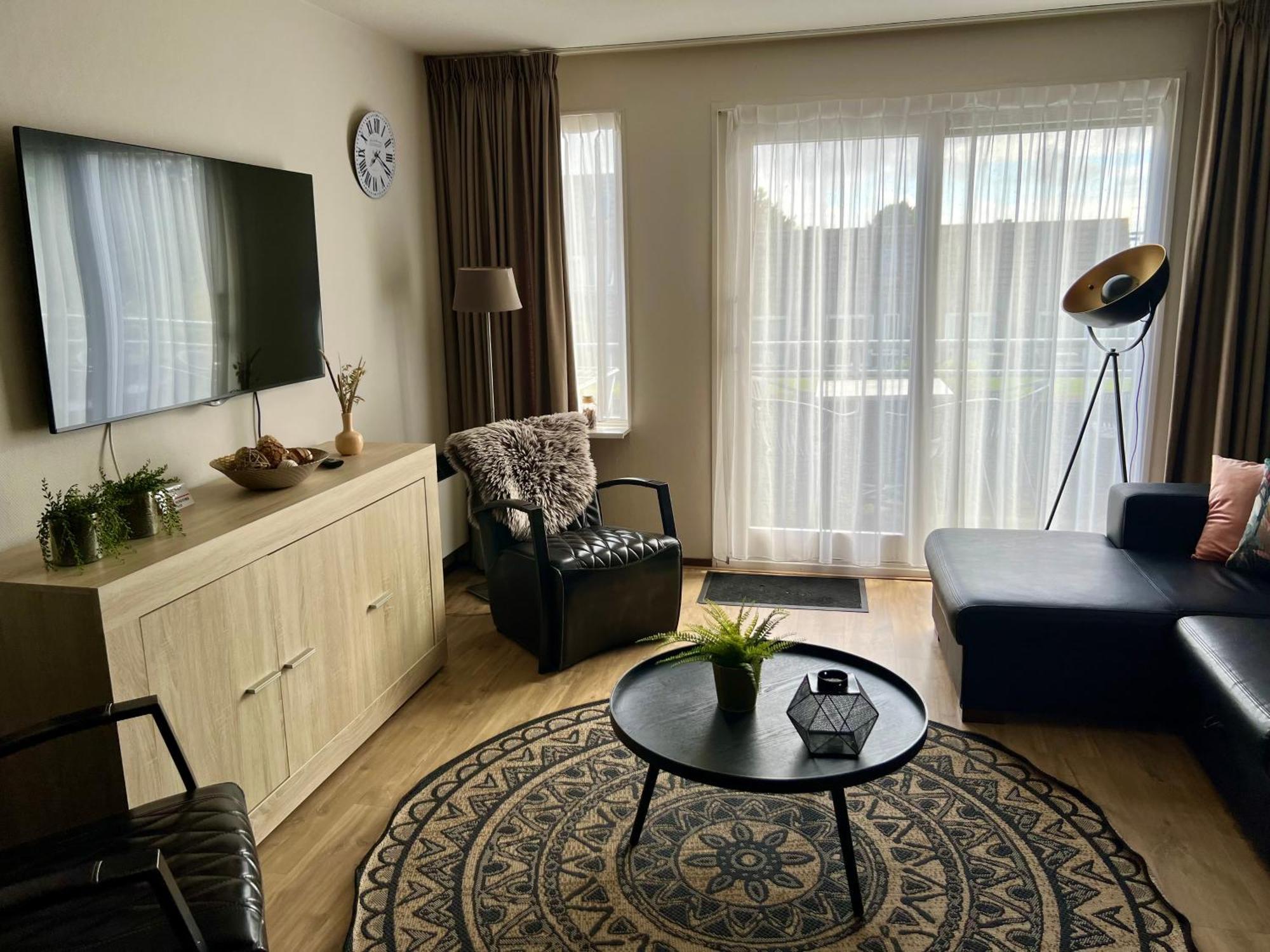 Appartement Ut & Thus, Resort Amelander Kaap 霍勒姆 外观 照片