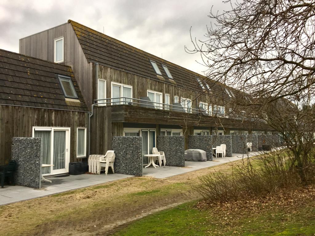 Appartement Ut & Thus, Resort Amelander Kaap 霍勒姆 外观 照片